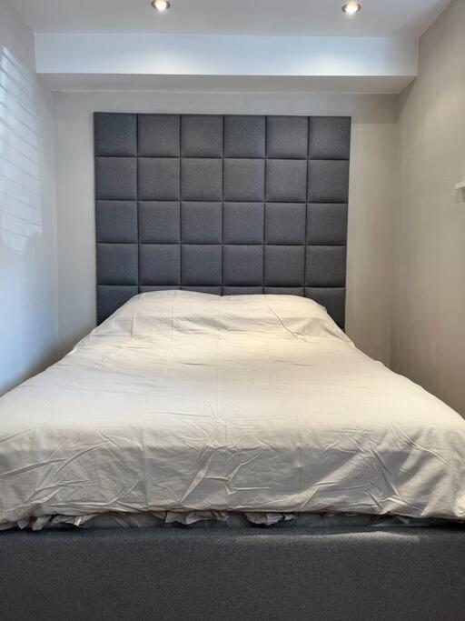 Gorgeous 2 Bed Loft Style Apartment マンチェスター エクステリア 写真